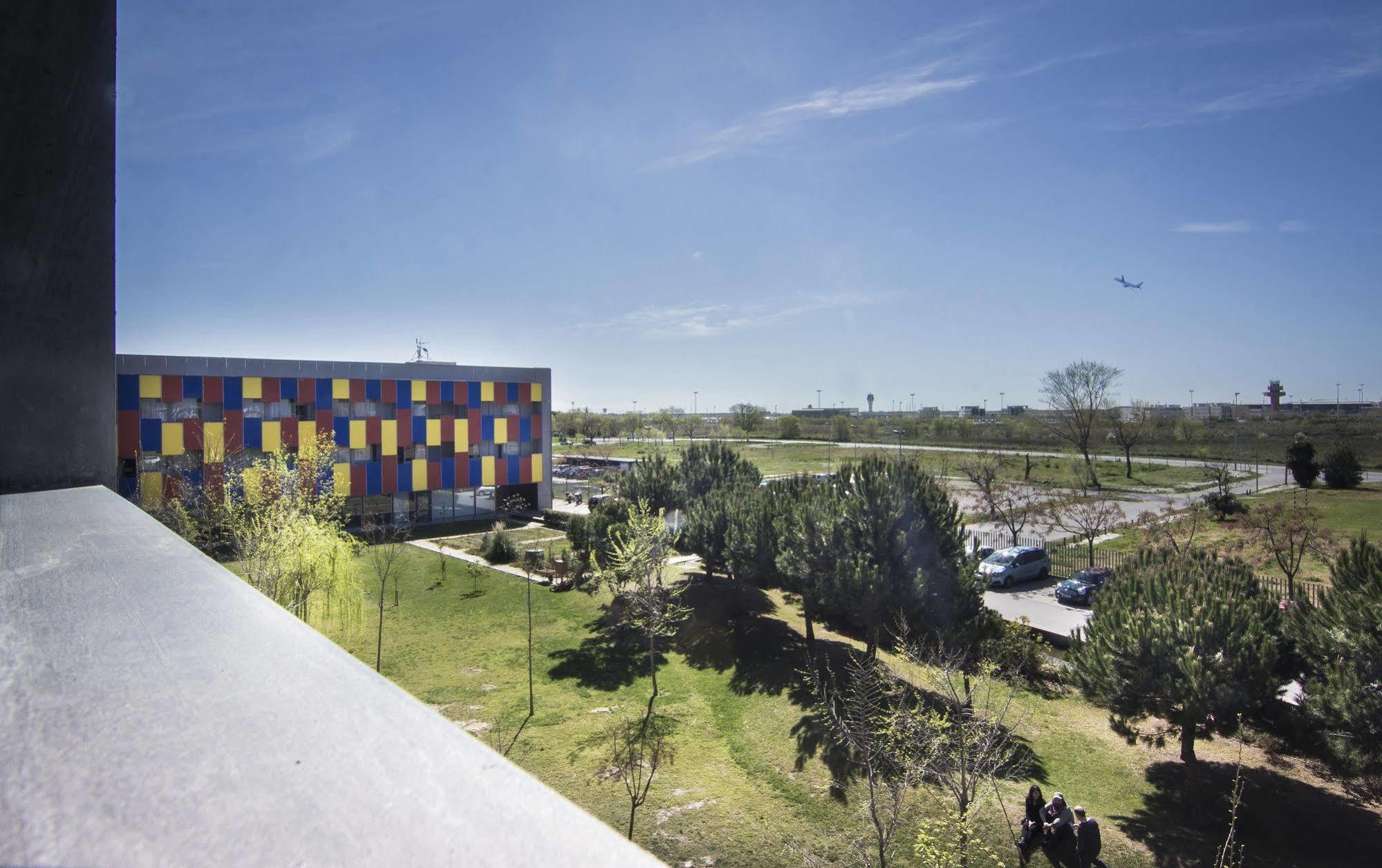 Centre Esplai Albergue El Prat de Llobregat Luaran gambar