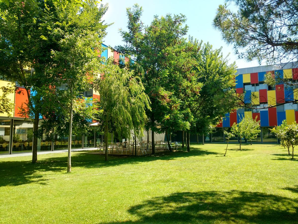 Centre Esplai Albergue El Prat de Llobregat Luaran gambar